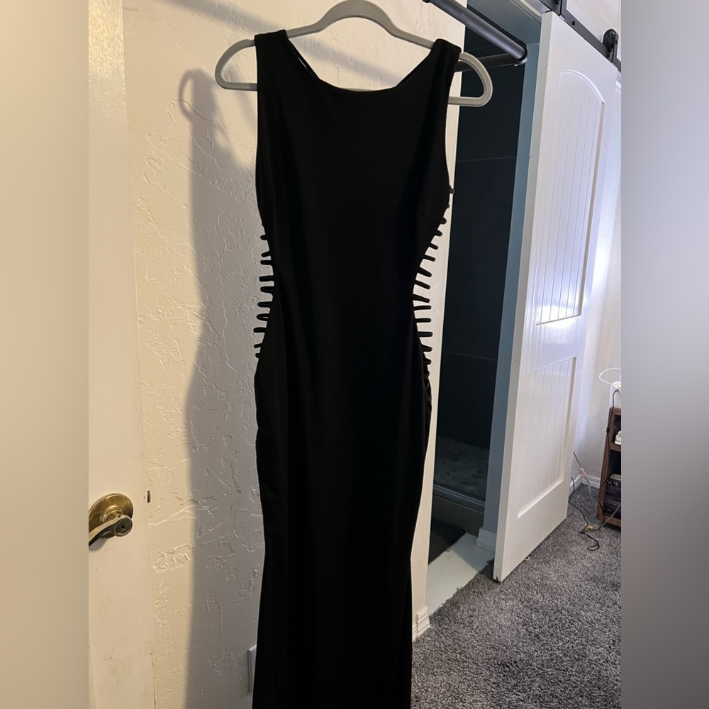 Black body con dress. Open from sides and back - Picture 1 of 4